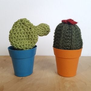 Set of 2 handmade crochet cacti, faux houseplants, decorative cacti